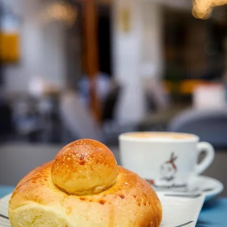 Domus Leone Apartment *